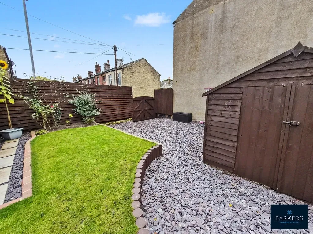 Vine Street, Cleckheaton, BD19, photo 16