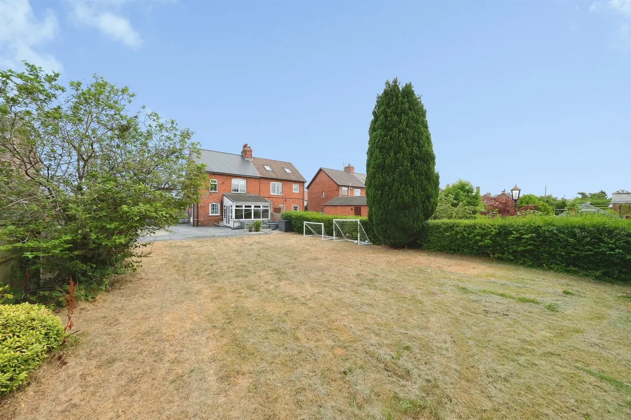 Barlborough Road, Clowne, S43, photo 5