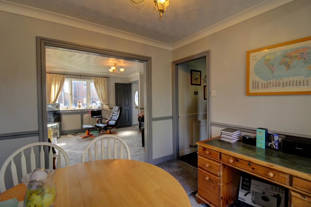 Abbott Clough Close, Blackburn, BB1, photo 5
