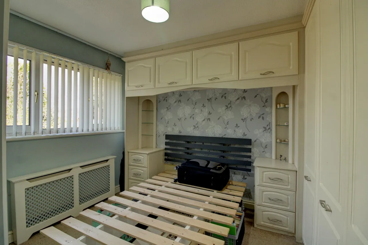 Abbott Clough Close, Blackburn, BB1, photo 12