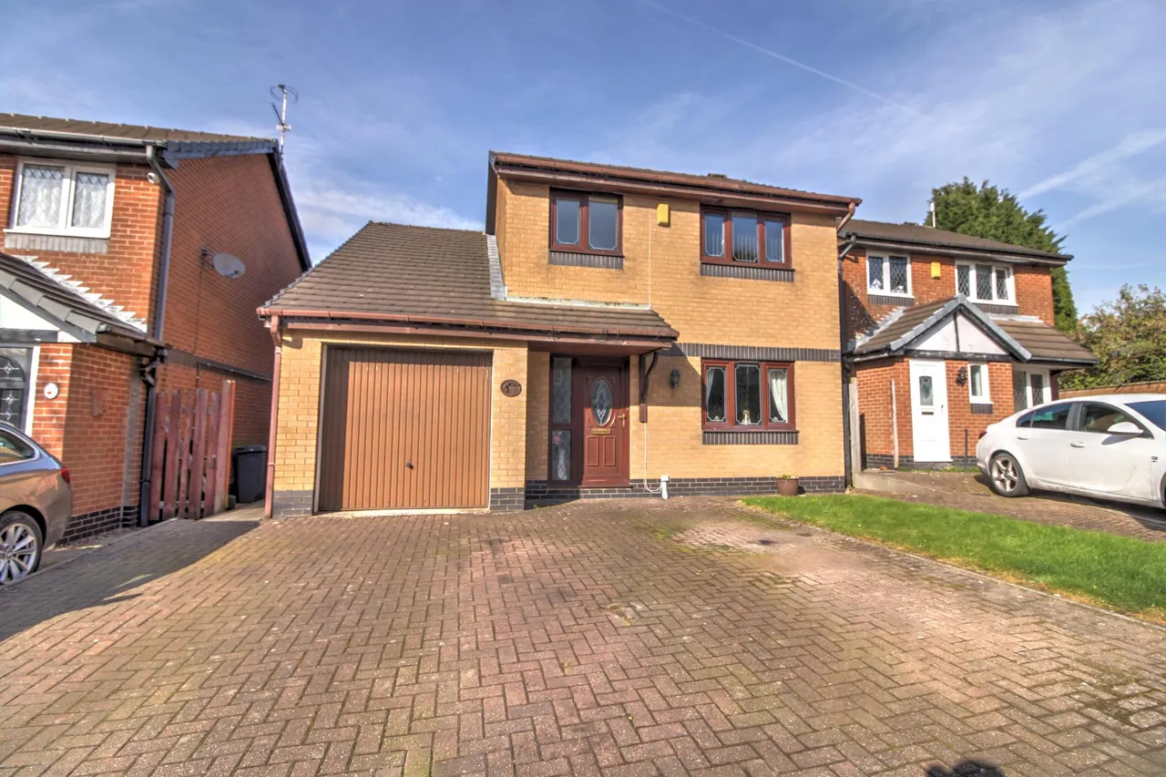 Abbott Clough Close, Blackburn, BB1, photo 22