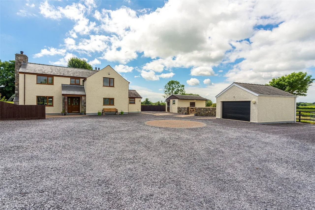 Brynsiencyn, Llanfairpwll, photo 7