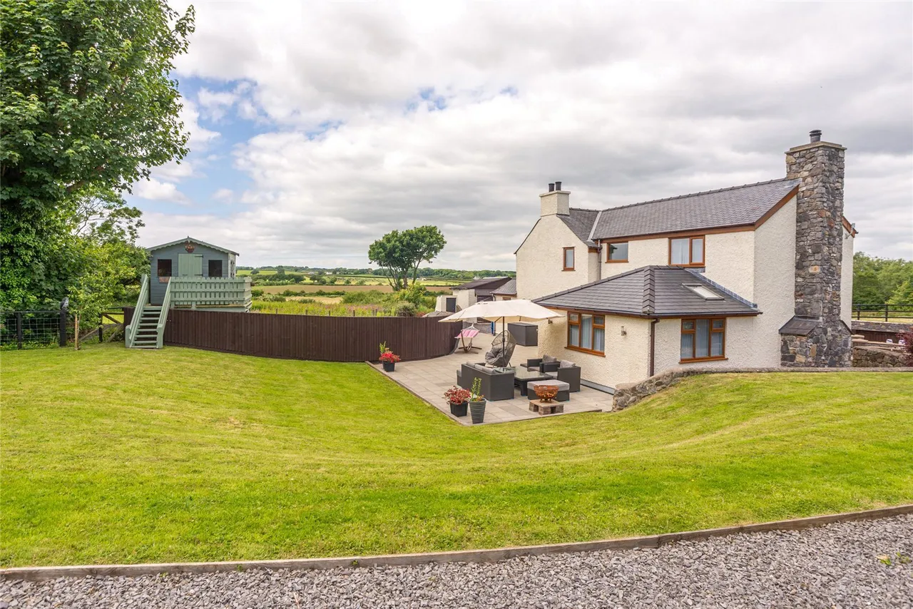 Brynsiencyn, Llanfairpwll, photo 36