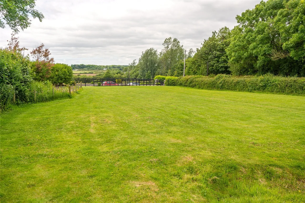 Brynsiencyn, Llanfairpwll, photo 45