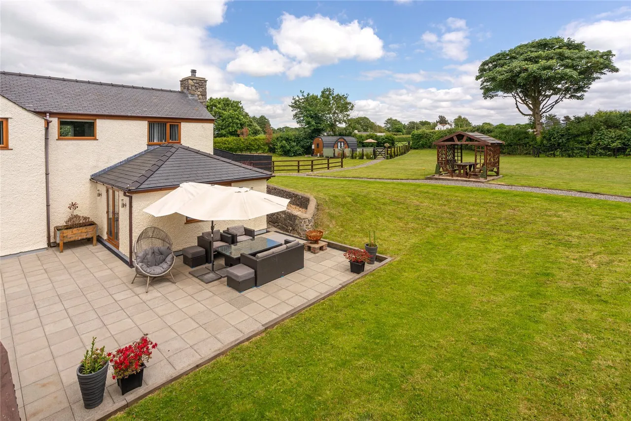 Brynsiencyn, Llanfairpwll, photo 38