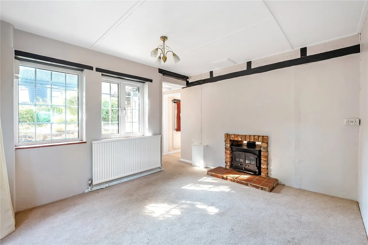 High Street, Limpsfield, RH8, photo 12