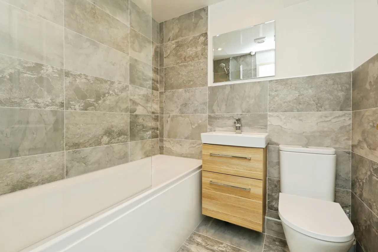 Crimicar Lane, Sheffield, S10, photo 4