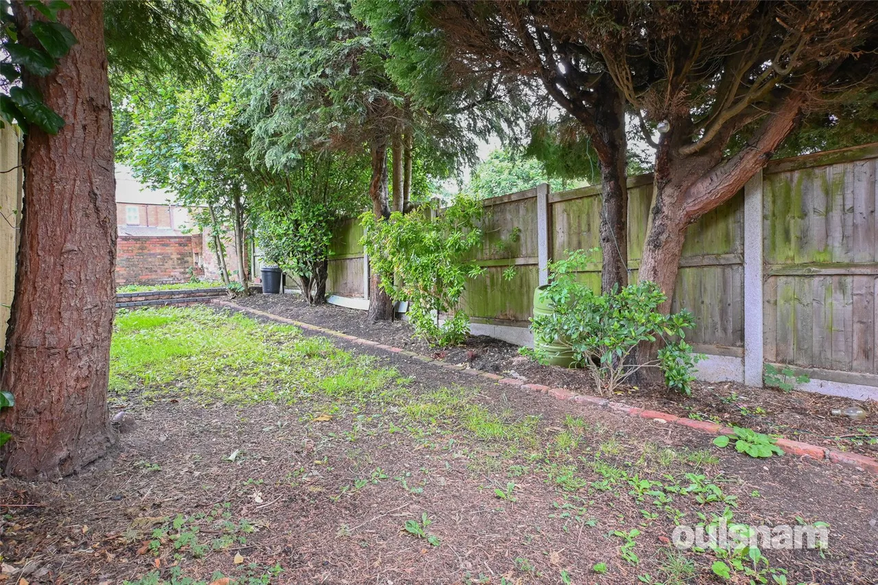 Hagley Road West, Bearwood, West Midlands, B67 5EZ, photo 24
