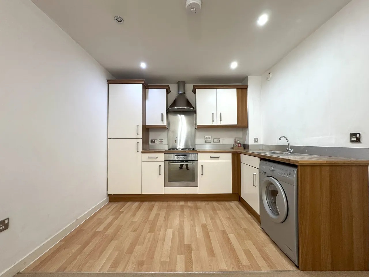 Royal Sovereign Apartments, Phoebe Road, Pentrechwyth, Swansea, SA1 7FH, photo 7
