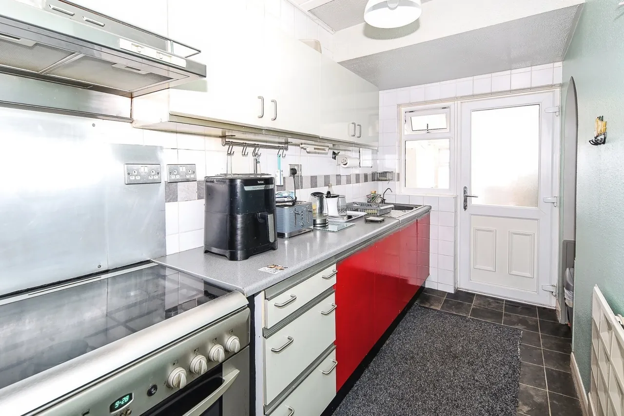 Roland Avenue, Holbrooks, CV6, photo 8