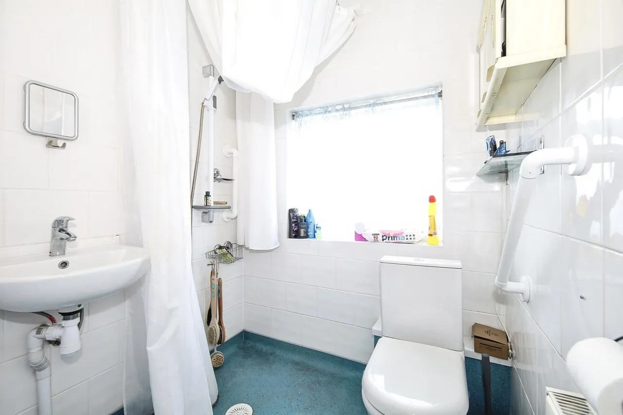 Roland Avenue, Holbrooks, CV6, photo 18