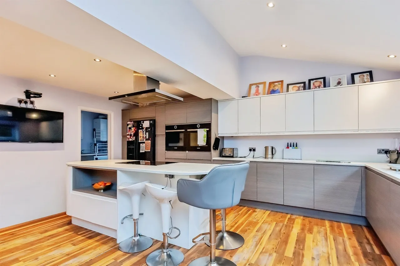 Holdenby Close, Market Harborough, LE16, photo 5