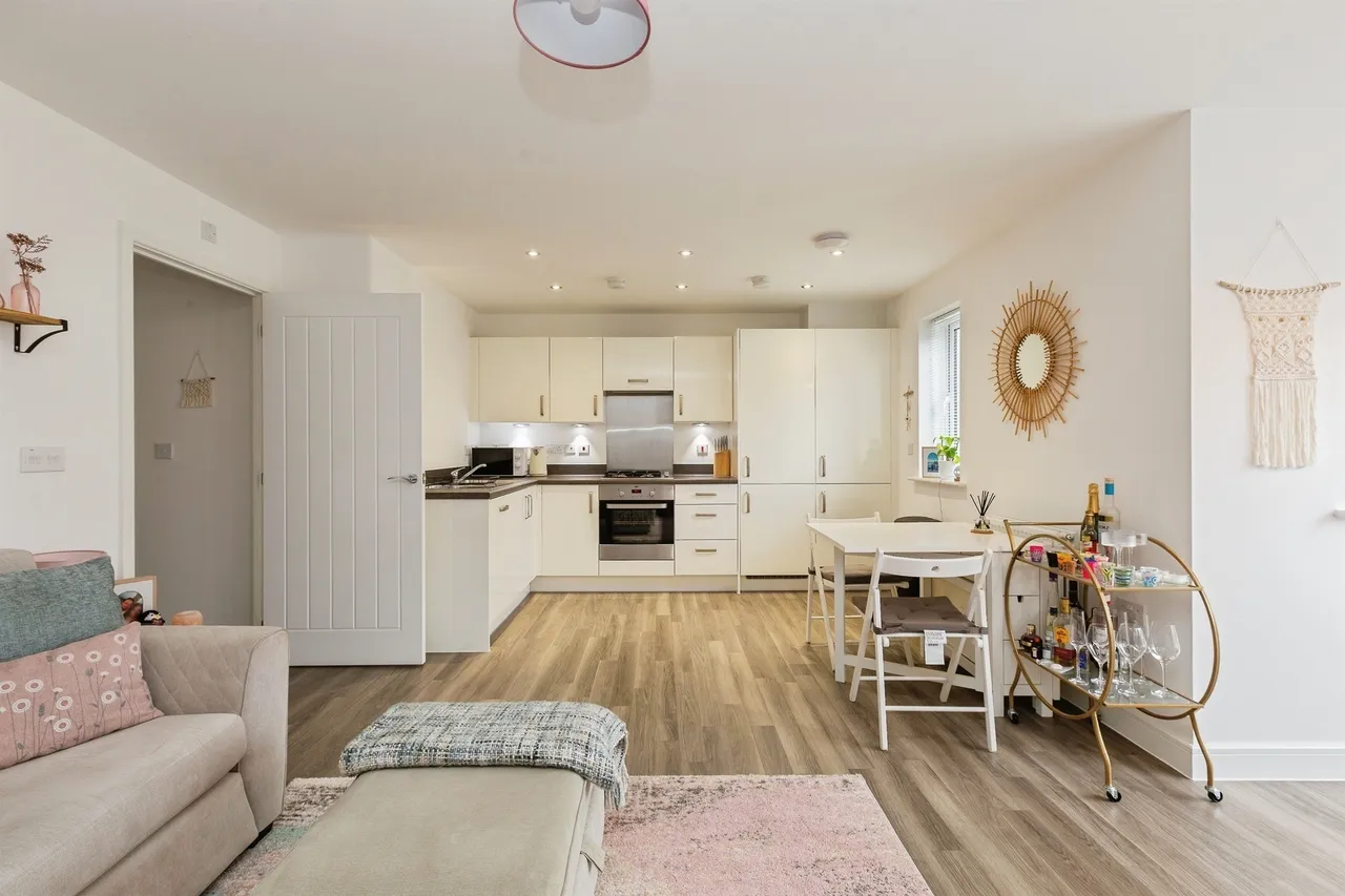 Purssell Road, Weston Turville, Aylesbury, photo 8