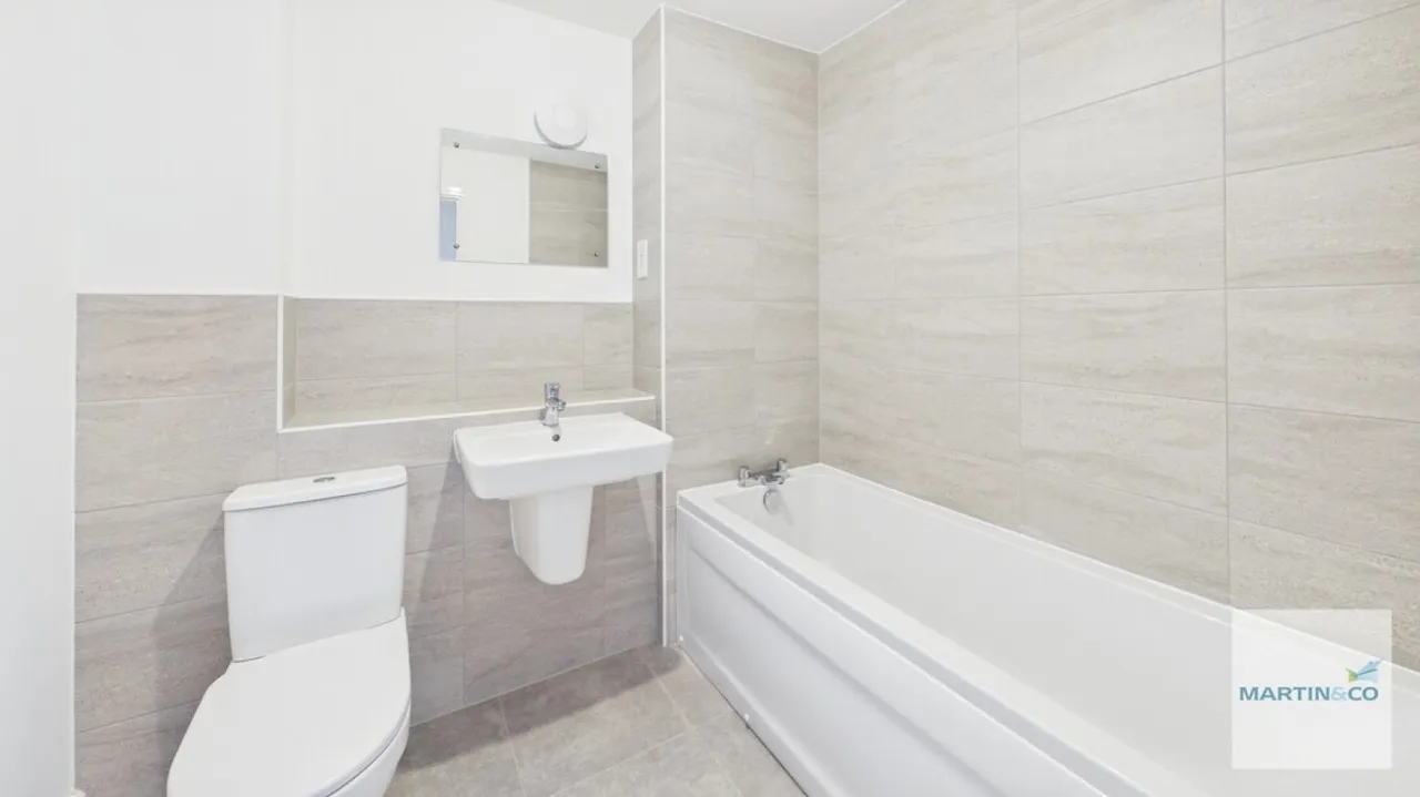 Watts Close, B75, photo 18