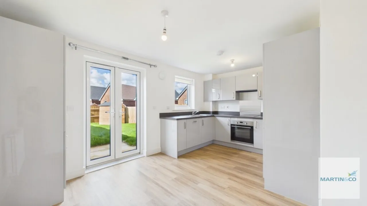 Watts Close, B75, photo 8