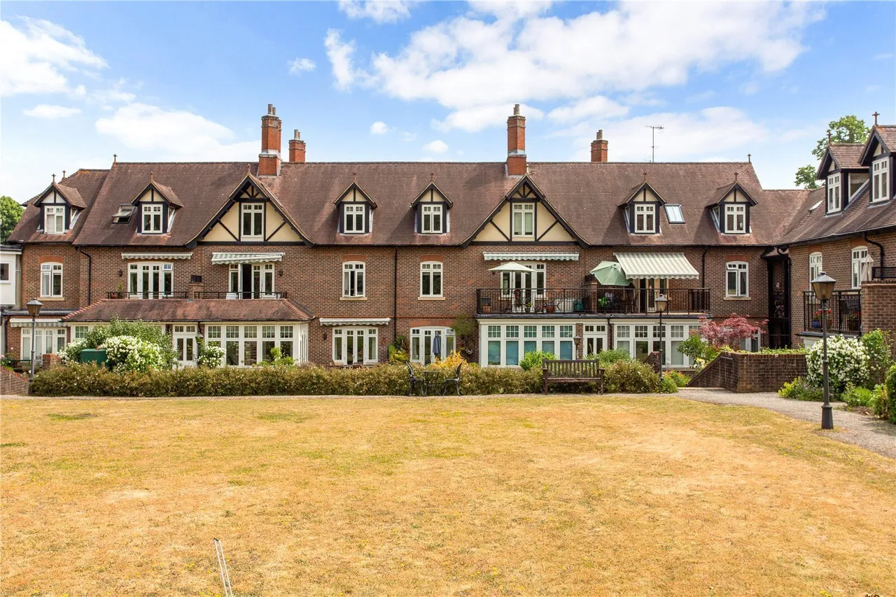 Horsham Road, Bramley, GU5, photo 10