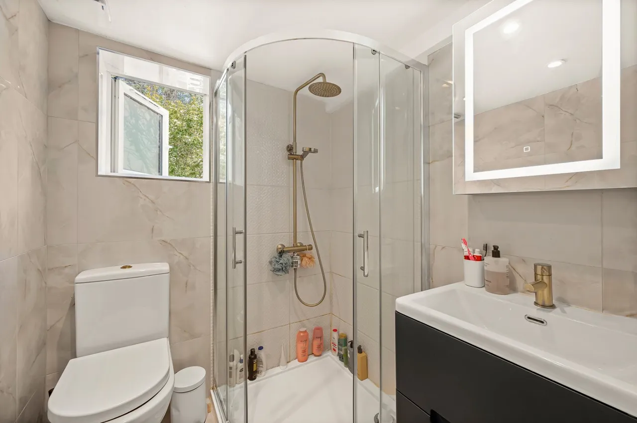 Eburne Road, London, N7, photo 11
