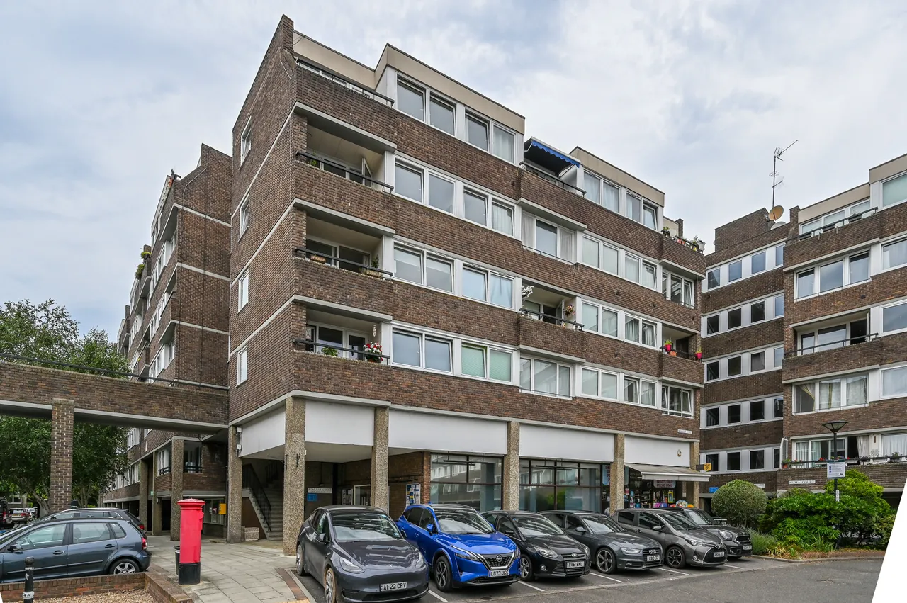 84 Romulus Court, 1 Justin Close, Brentford Dock, photo 7