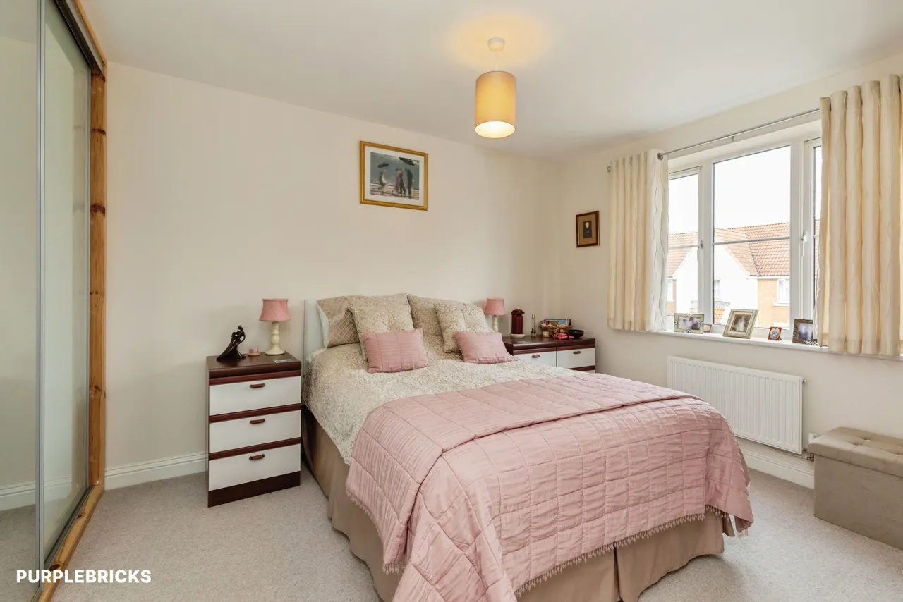 Hutton Close, Trowbridge, BA14, photo 9
