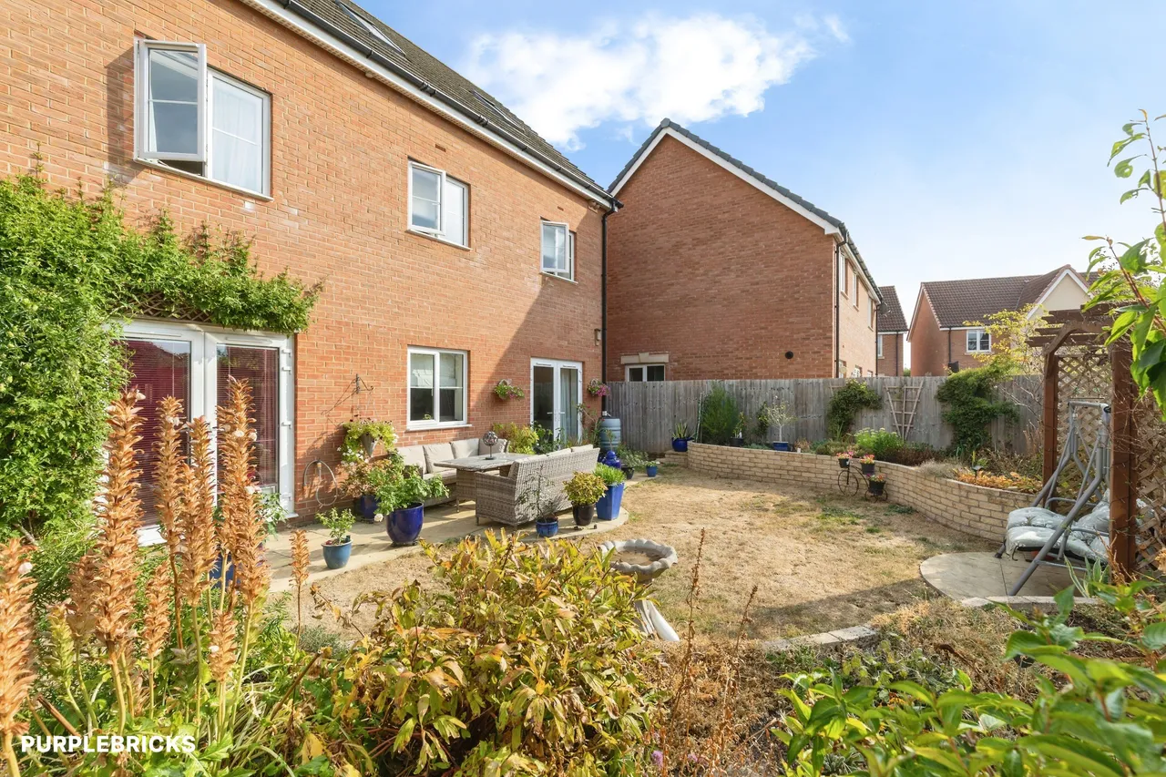 Hutton Close, Trowbridge, BA14, photo 21