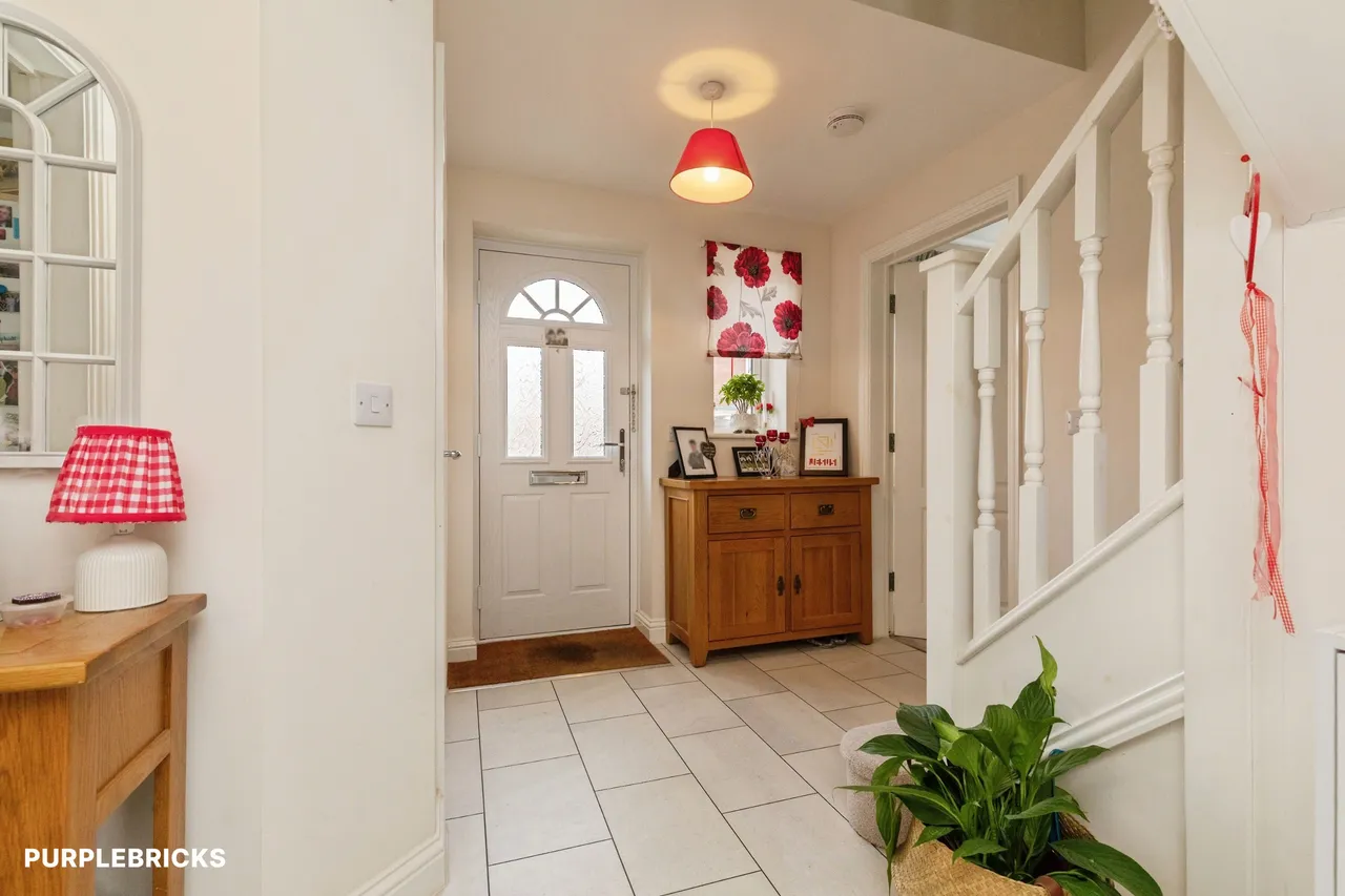 Hutton Close, Trowbridge, BA14, photo 6