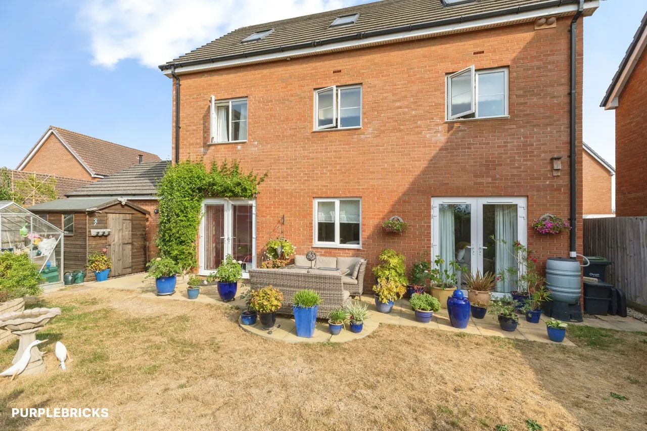 Hutton Close, Trowbridge, BA14, photo 20
