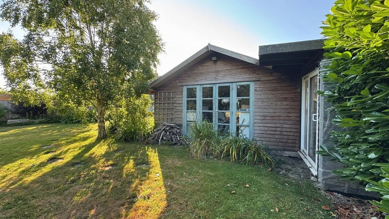 Lockgate Road, Sidlesham Common, PO20, photo 24