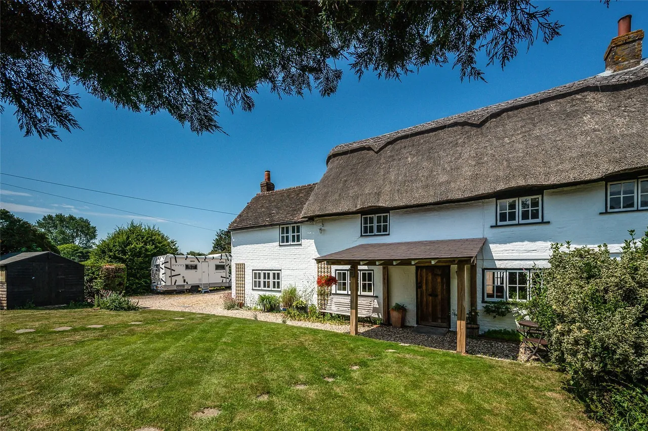 3 bed house for sale, Lockgate Road, Sidlesham Common, PO20