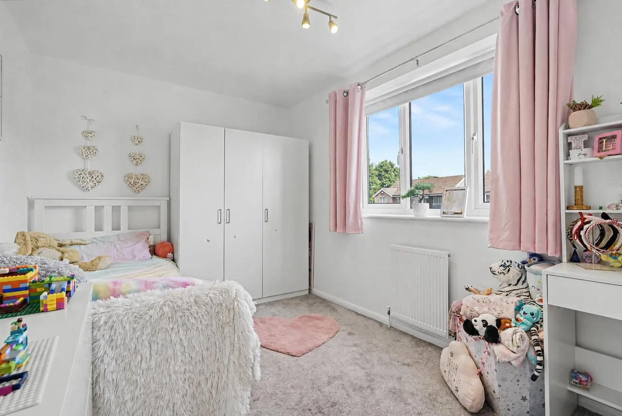Wittering Close, Long Eaton, NG10, photo 9