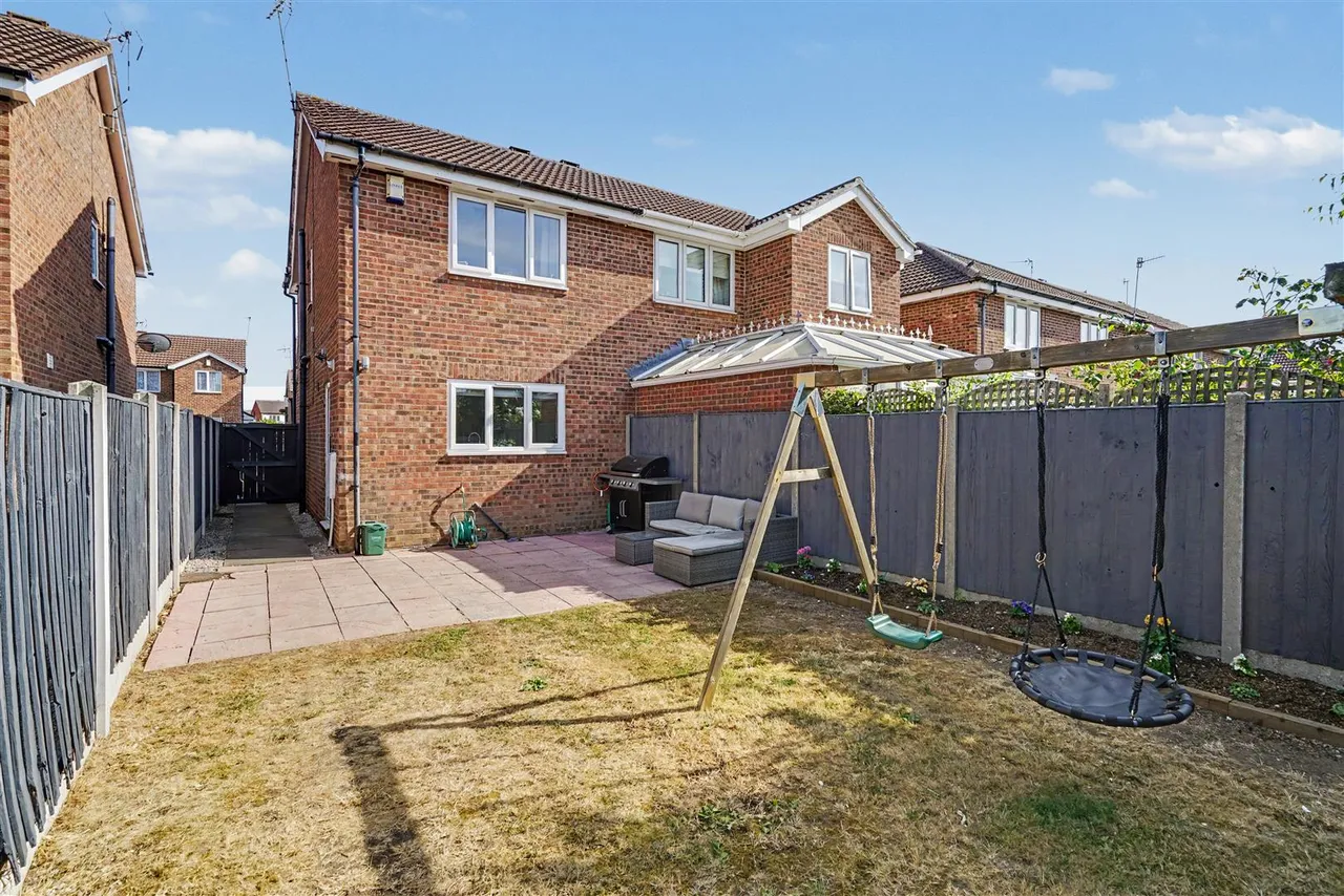Wittering Close, Long Eaton, NG10, photo 4