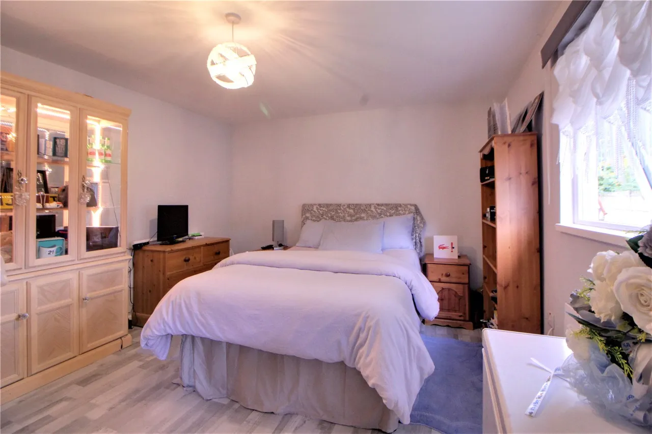 Winchester Road, Ash, Surrey, GU12 6SX, photo 17