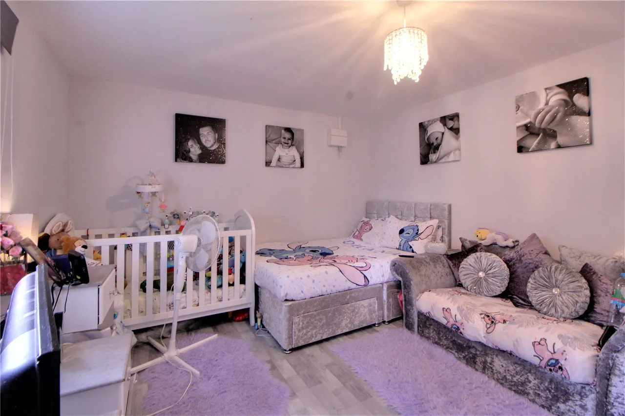 Winchester Road, Ash, Surrey, GU12 6SX, photo 18