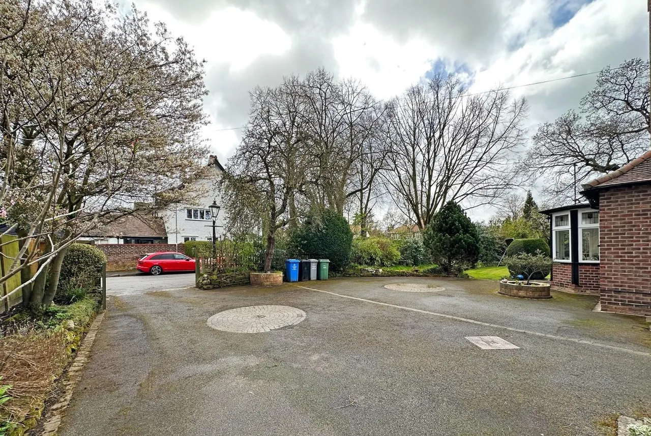 Hale Road, Hale, Cheshire WA15 8DL, photo 40