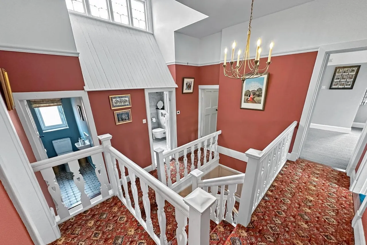 Hale Road, Hale, Cheshire WA15 8DL, photo 23
