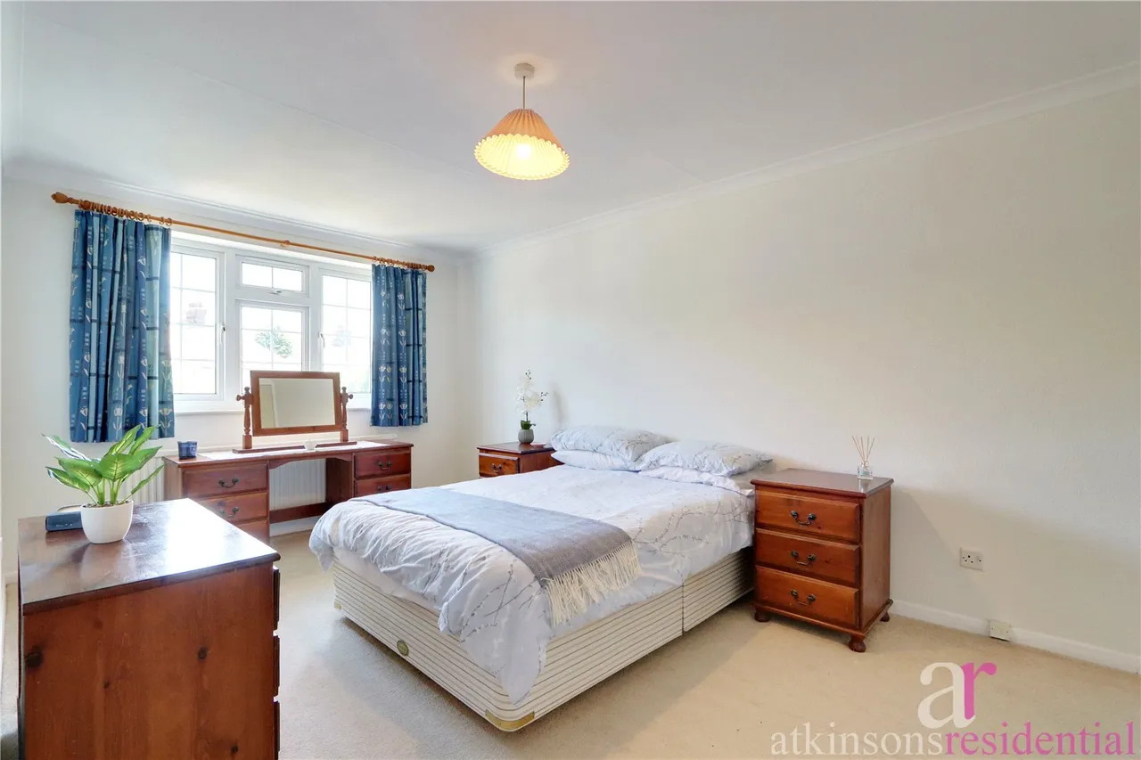 Wellington Road, Enfield, Middlesex, EN1 2PE, photo 10