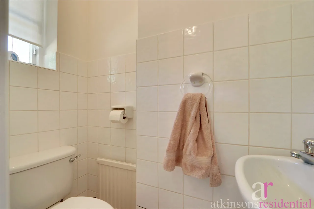 Wellington Road, Enfield, Middlesex, EN1 2PE, photo 8