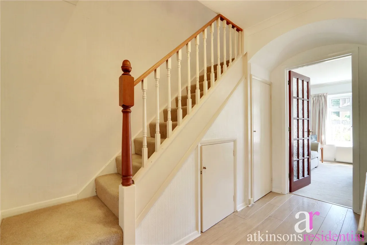 Wellington Road, Enfield, Middlesex, EN1 2PE, photo 9