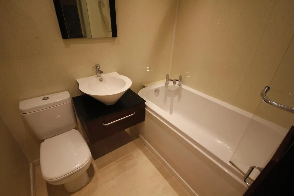 Clarendon Court, Maryhill, G20, photo 6