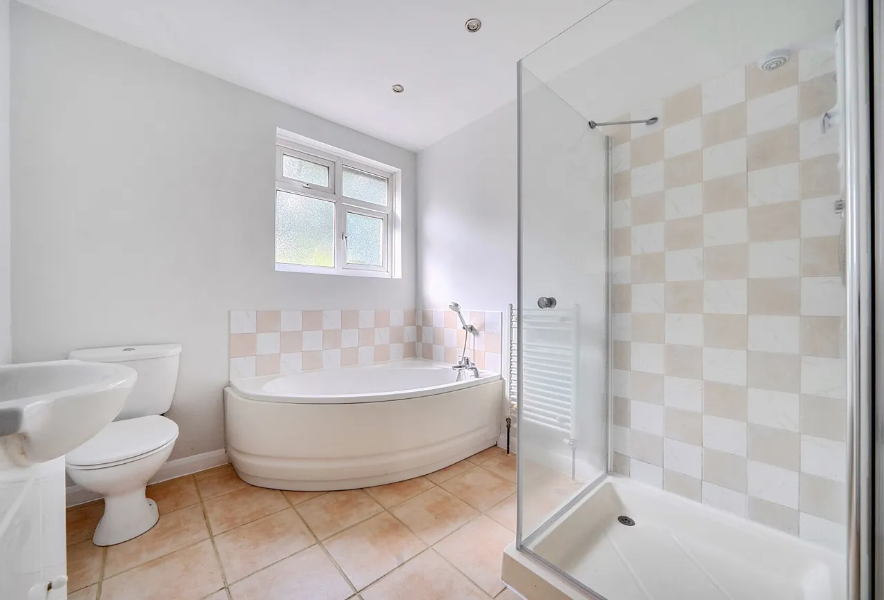 Thurleston Avenue, Morden, SM4 4BW, photo 10