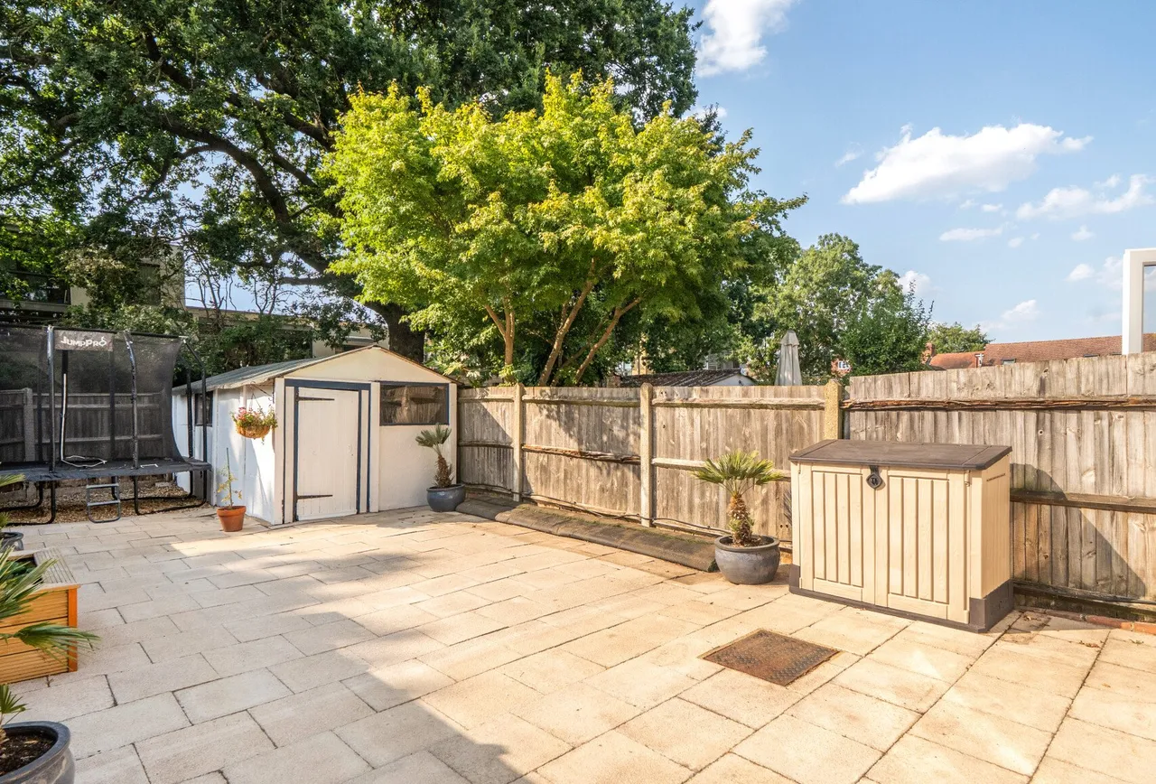 Thurleston Avenue, Morden, SM4 4BW, photo 18