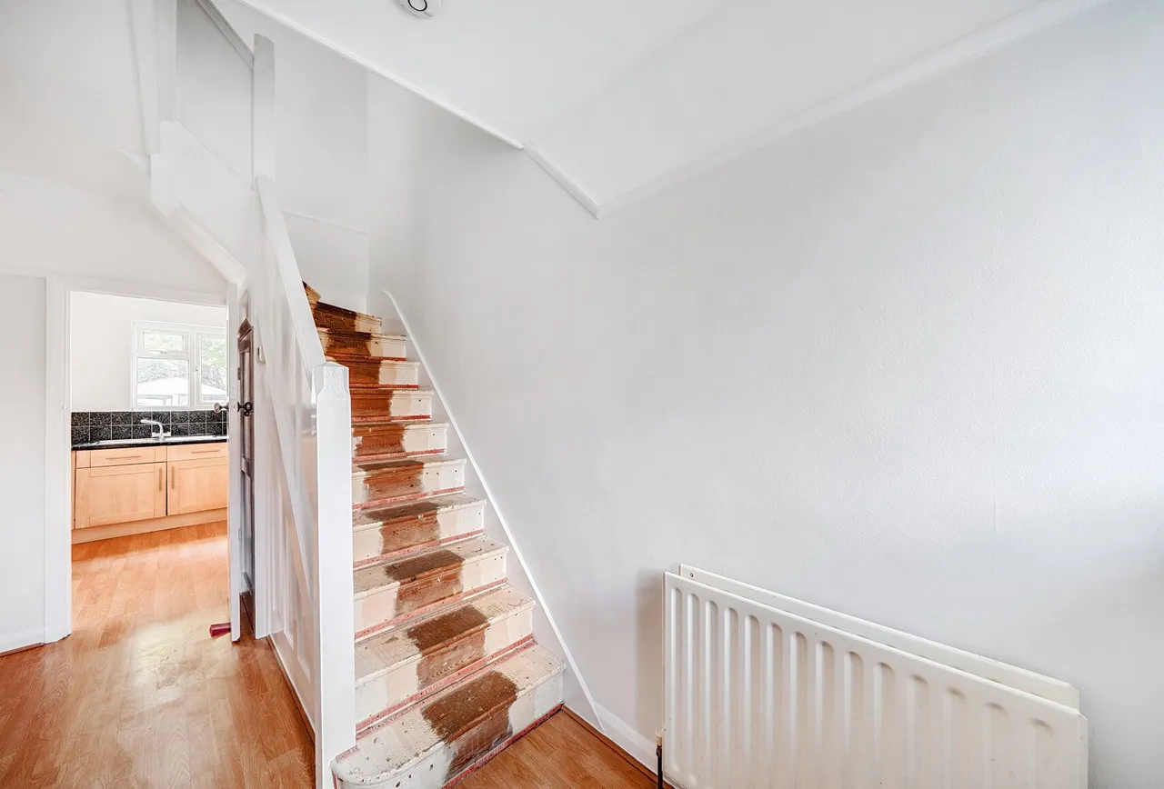 Thurleston Avenue, Morden, SM4 4BW, photo 12
