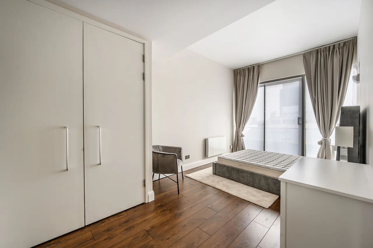 Flat 514, Lawrence House, 238 City Road, London, photo 9