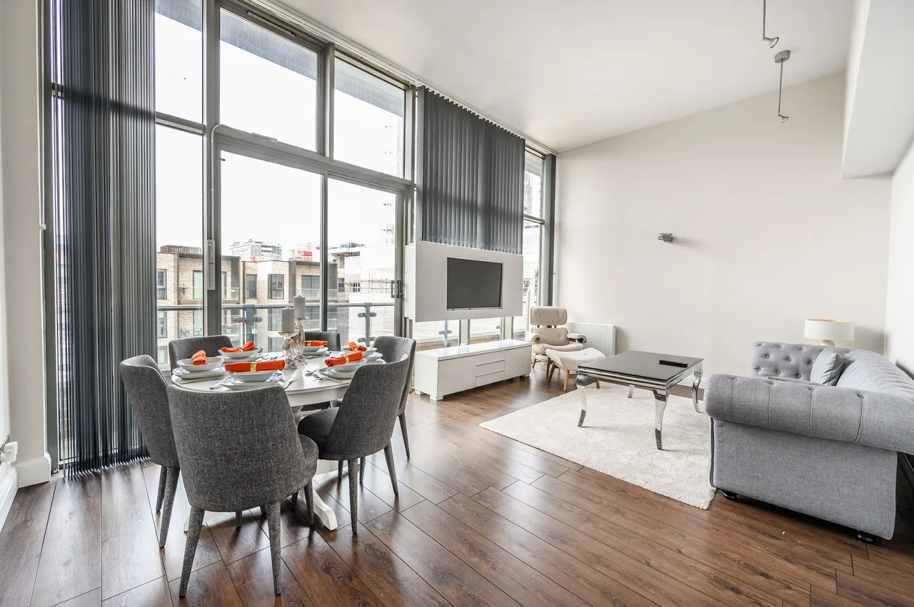 Flat 514, Lawrence House, 238 City Road, London, photo 7