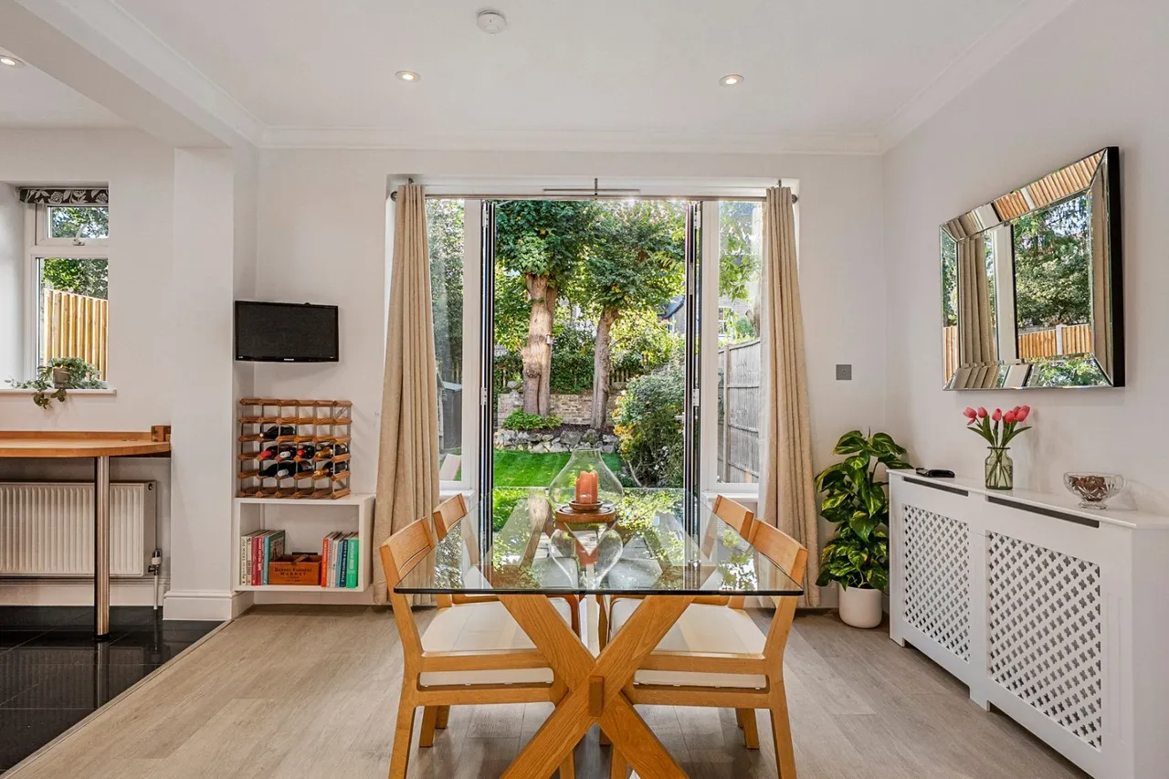 Rocks Lane, Barnes, SW13, photo 9