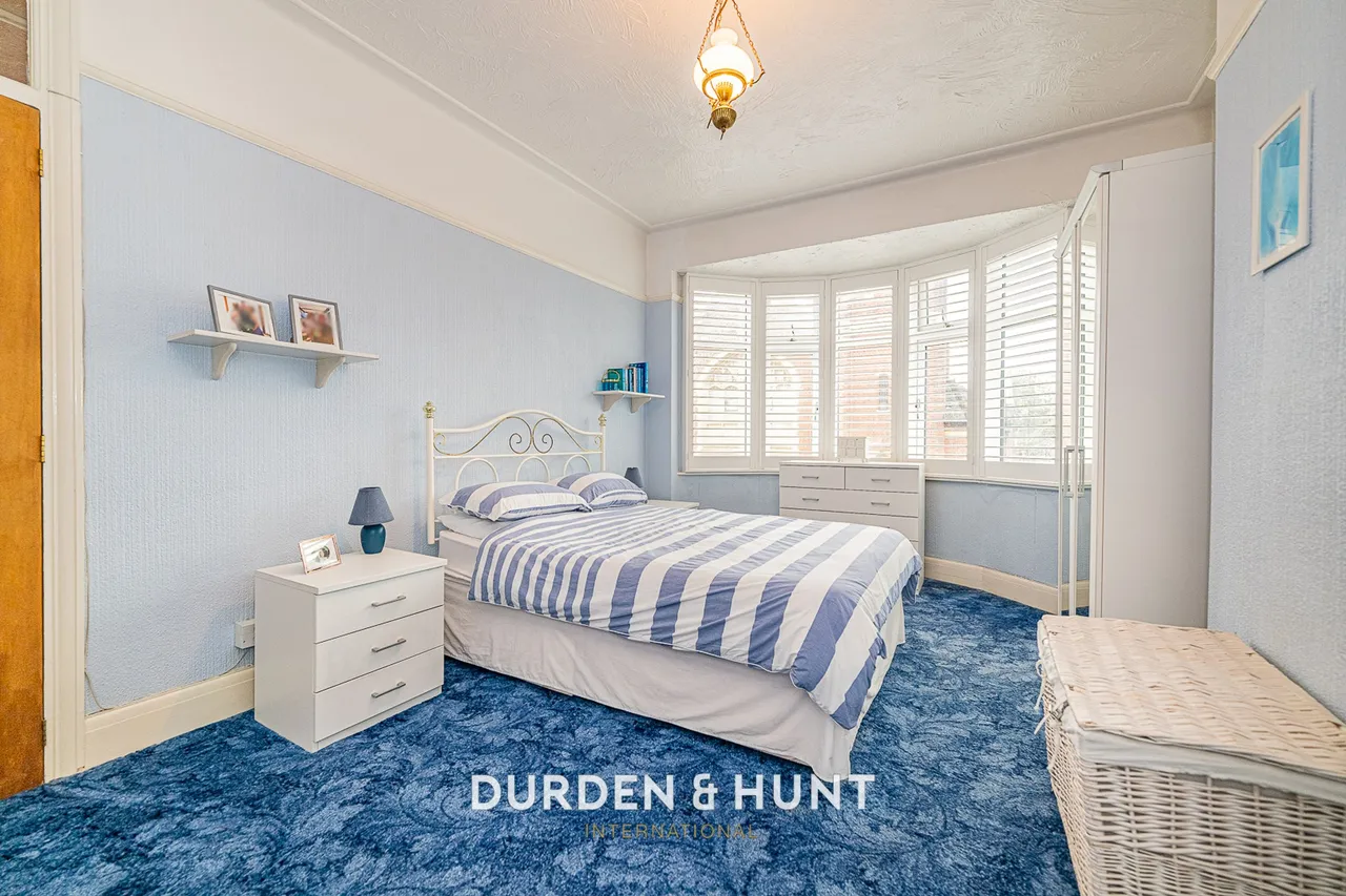 Marguerite Drive, Leigh-On-Sea, SS9, photo 13