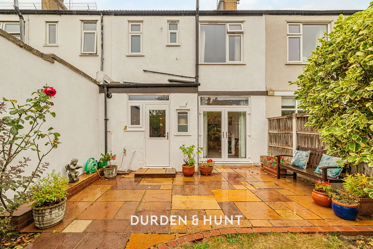 Marguerite Drive, Leigh-On-Sea, SS9, photo 26