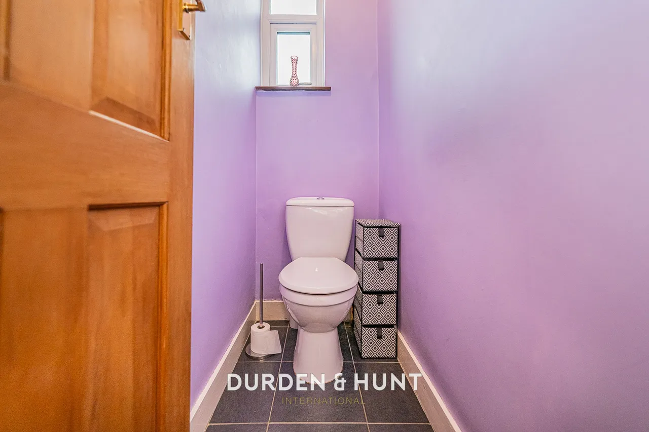 Marguerite Drive, Leigh-On-Sea, SS9, photo 22