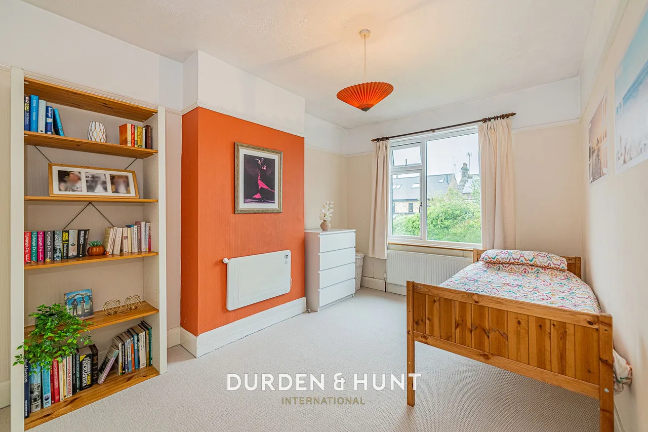 Marguerite Drive, Leigh-On-Sea, SS9, photo 15