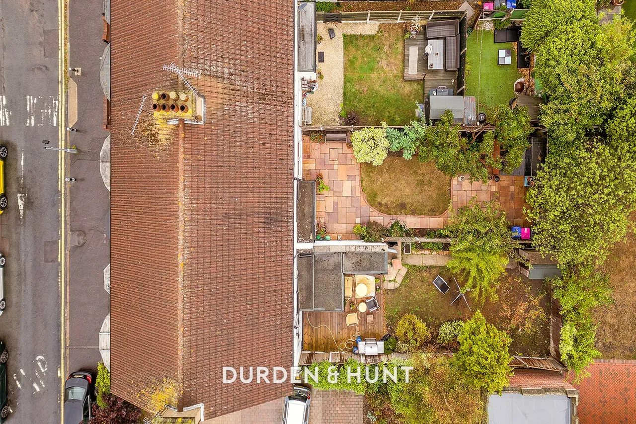 Marguerite Drive, Leigh-On-Sea, SS9, photo 27