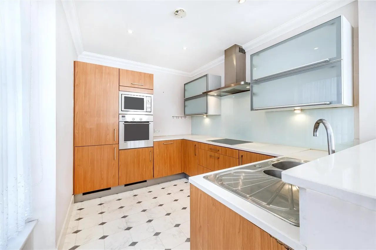 West Heath Avenue, Golders Green, NW11, photo 12